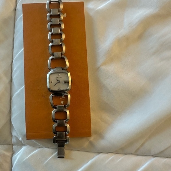Gucci Silver Watch​​​​​​ - Picture 1 of 5